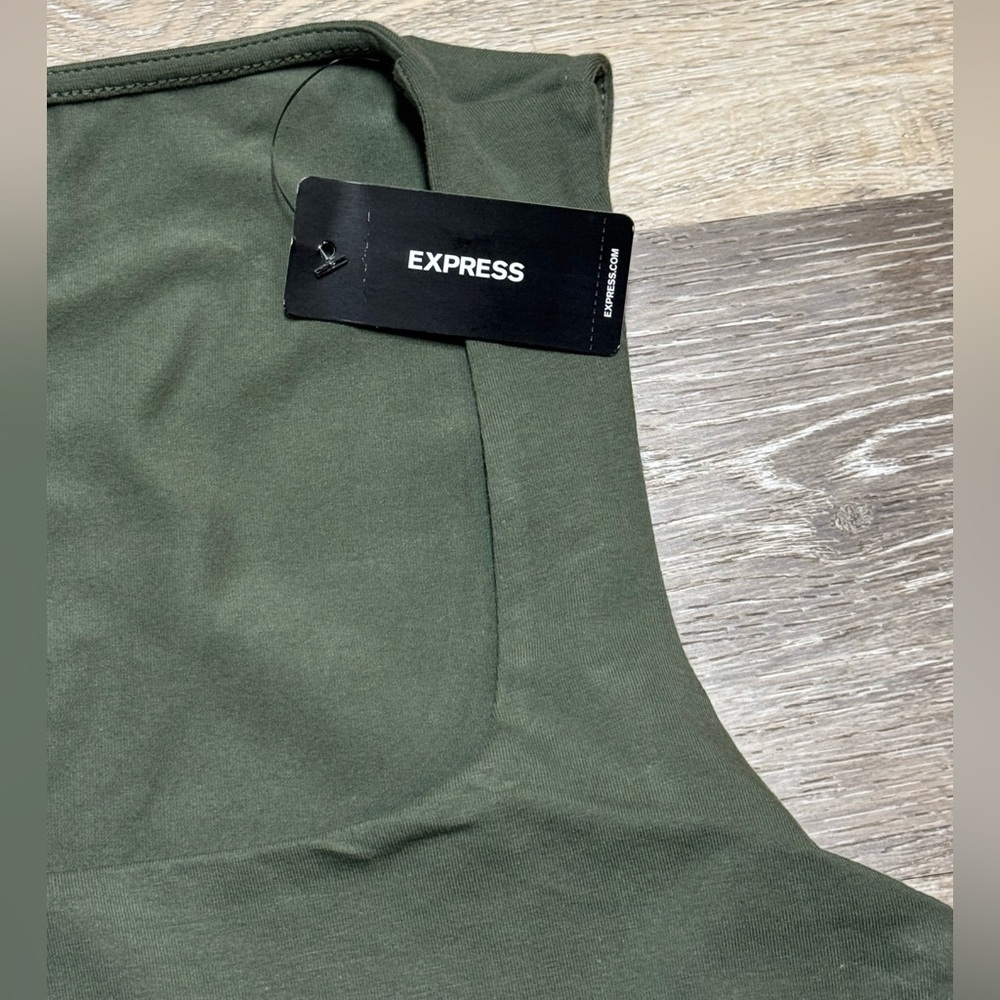 Express NWT stretch body contour square neck top - Picture 5 of 6